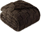 Exclusivo Mezcla Queen Size Flannel Fleece Blanket, Super Soft and Warm by ExclusivoMezcla