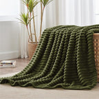 BEDELITE Fleece Throw Blanket for Couch - Image 7