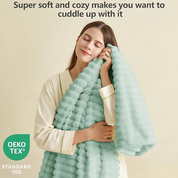 HIMEET Sage Green Ribbed Throw Blanket - Image 2