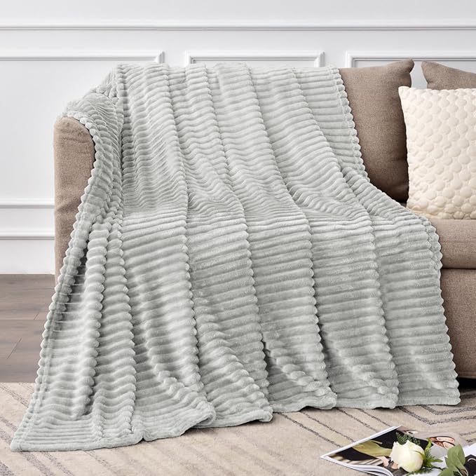 BEDELITE Fleece Blanket Twin Size – 3D Ribbed Jacquard Soft and Warm Decorative - Image 2