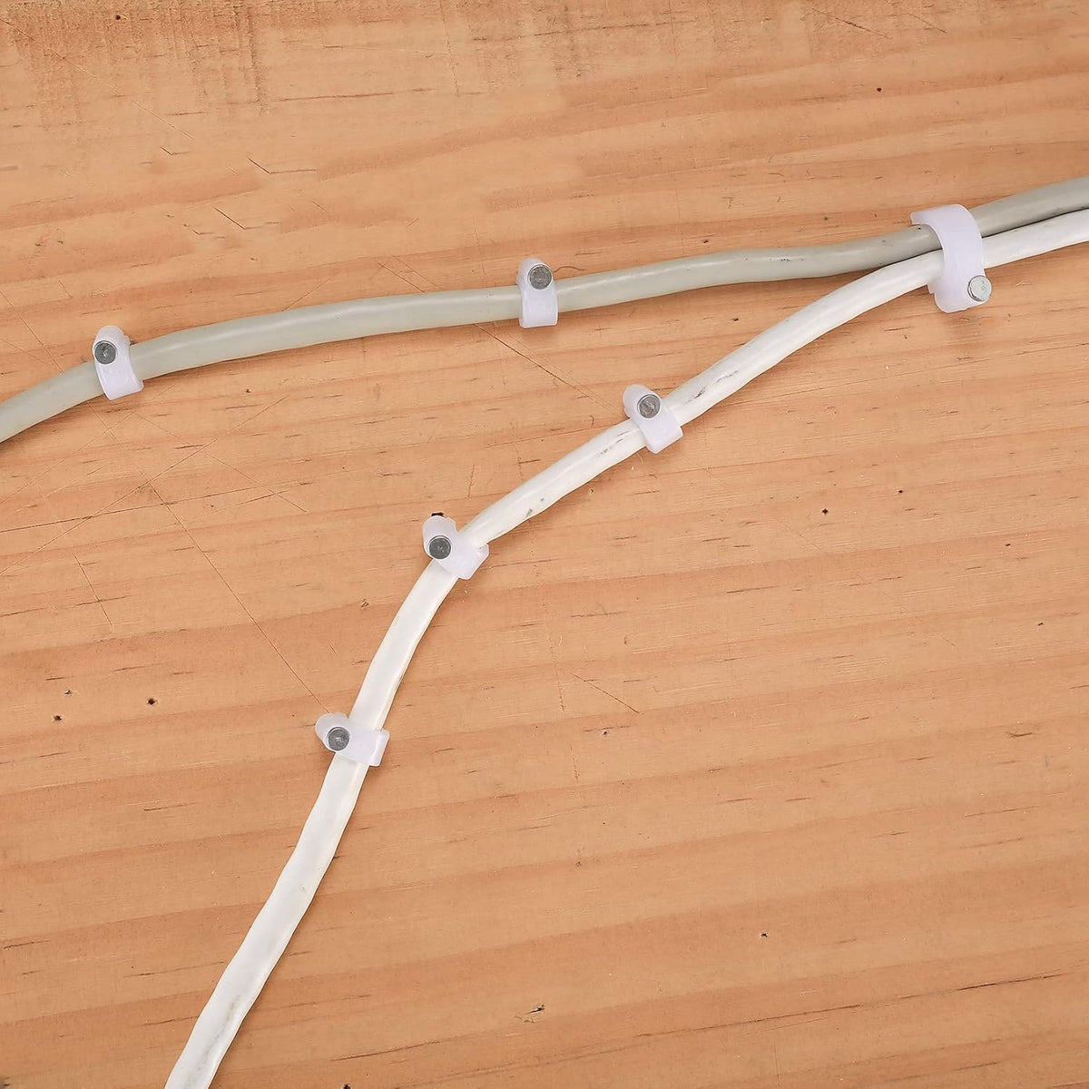 700 Pcs Cable Clips with Steel Nails, Cable Wire Cord Management Clips, White Ethernet Cable/Coax Cable/Cable Cord Holder Staples Clips with Tacks Nails for Wall, 4mm 5mm 6mm 8mm 10mm