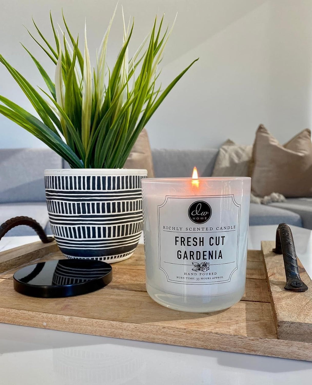 DW Home Fresh Cut Gardenia Scented Candle, 9 oz, Hand-Poured Single Wick Jar, Up to 33-Hour Burn Time, Gardenia and Jasmine Floral Fragrance for Relaxation and Gifting