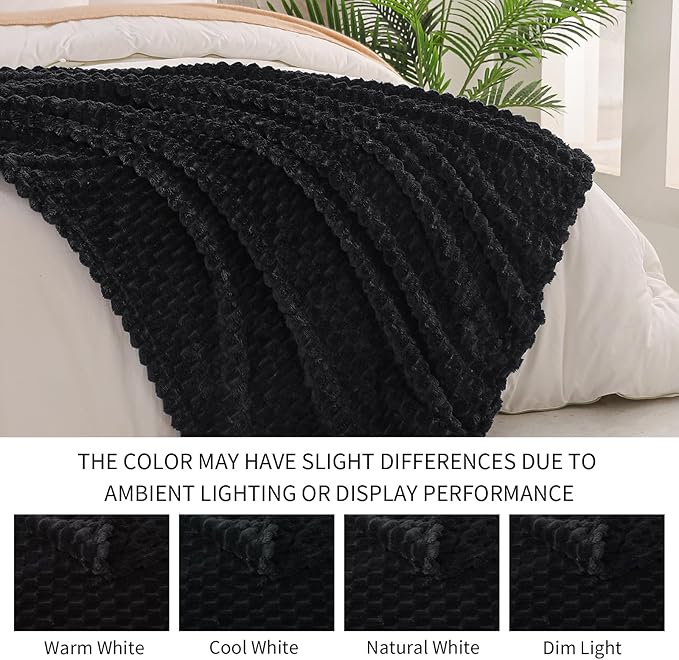 Exclusivo Mezcla Fleece Queen Blanket - Image 4