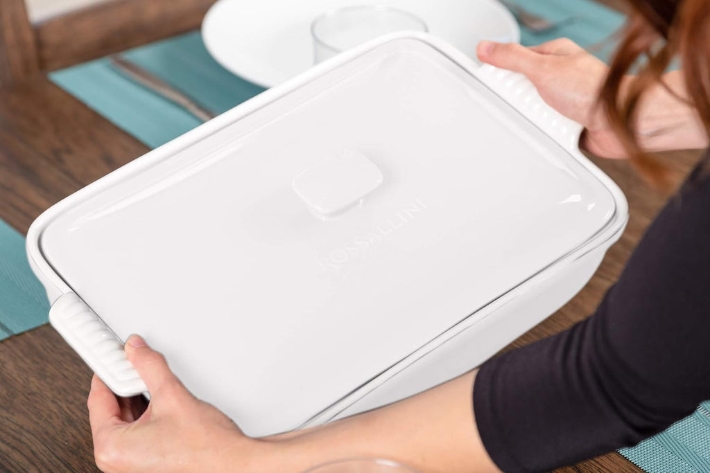 Stoneware Casserole Dish with Lid, 4.23 Quart, Glossy White