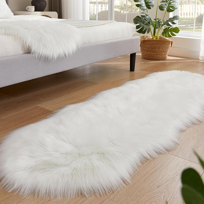 EasyJoy Ultra Soft Fluffy Shaggy Area Rug Faux Fur Rug Chair Cover Seat Pad - Image 4