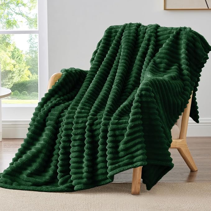 BEDELITE Fleece Throw Blanket for Couch by BEDELITE