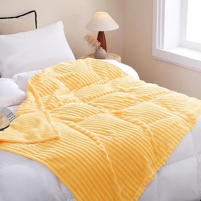 Light Yellow Fleece Throw Blanket 60”×80” - Image 4