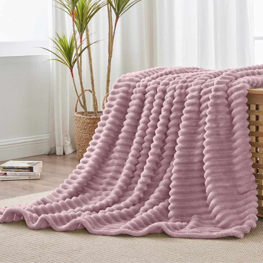 BEDELITE Ribbed Fleece Throw Blanket for Couch, Berry Purple, 50"x60"