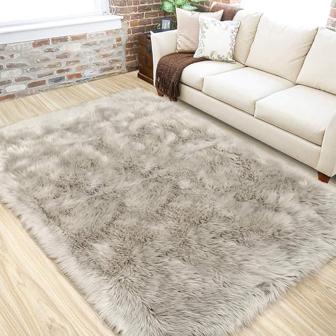 LOCHAS Soft Fluffy Faux Fur Rugs by LOCHAS