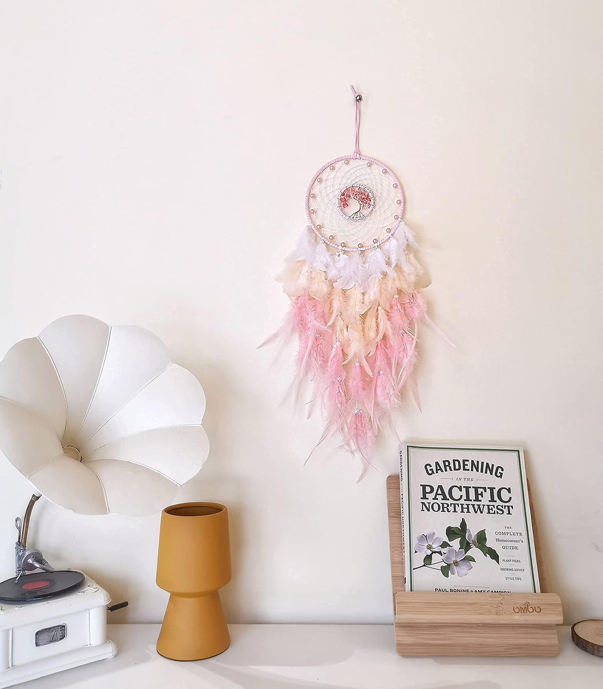 Dream Catchers, Pink Dream Catcher Tree of Life Wall Decor, with Natural Healing Crystal Stone, Perfect Pink Crystal Handmade Dreamlike Dream Catchers for Girls Bedroom Decor Art Craft Gift
