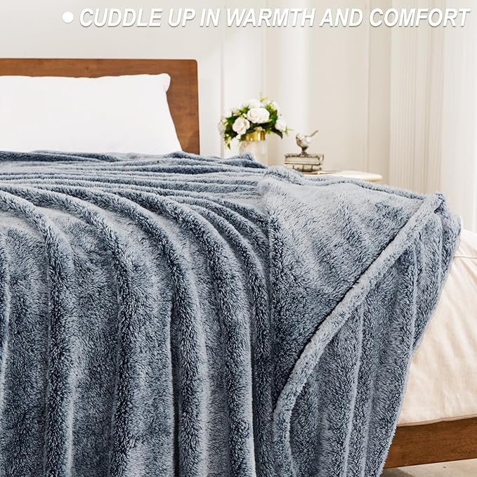 Exclusivo Mezcla Plush Fuzzy Fleece Throw Blanket Extra Large, Super Soft - Image 3