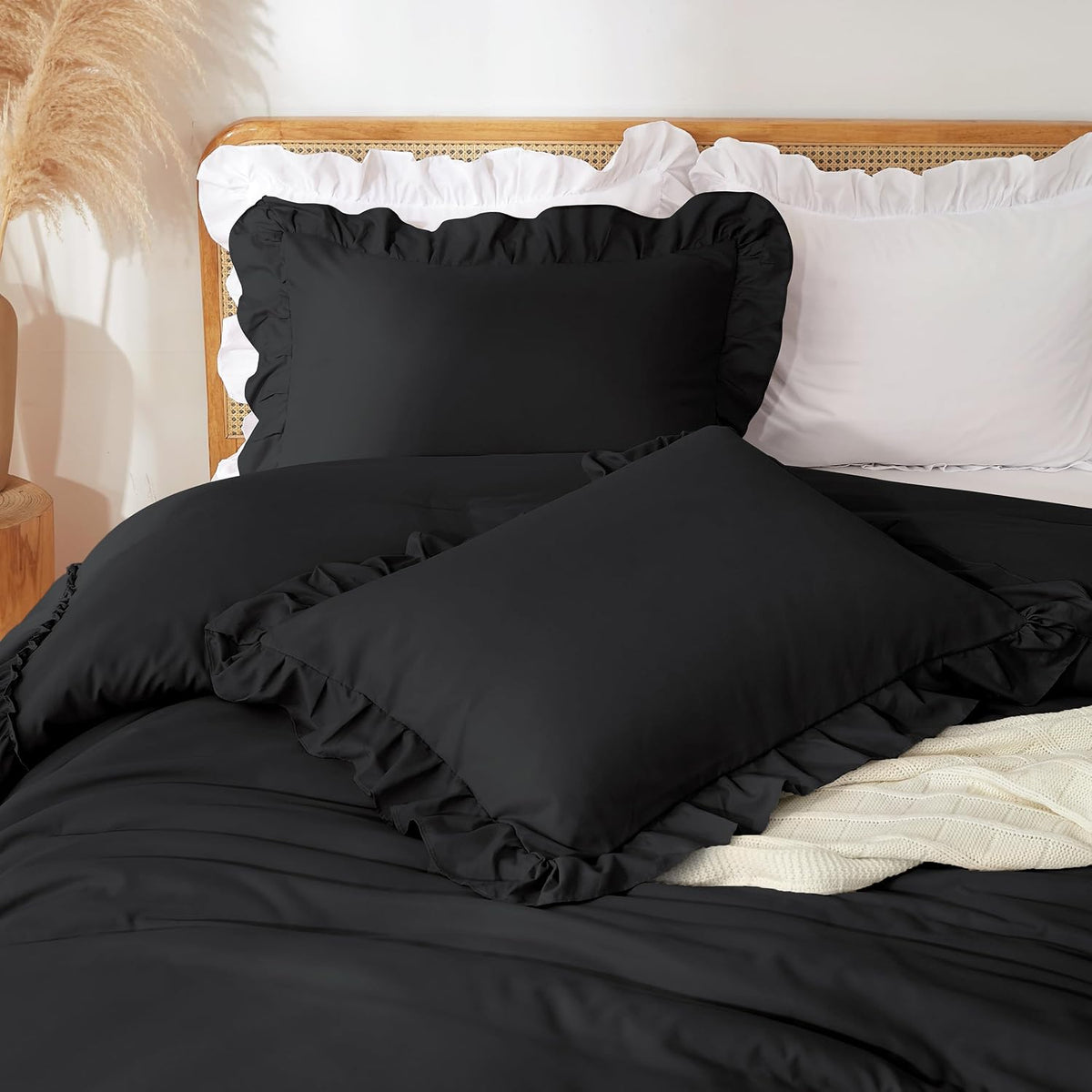 Ruffled Comforter Set Queen Size, 3-Piece Shabby Chic Bedding