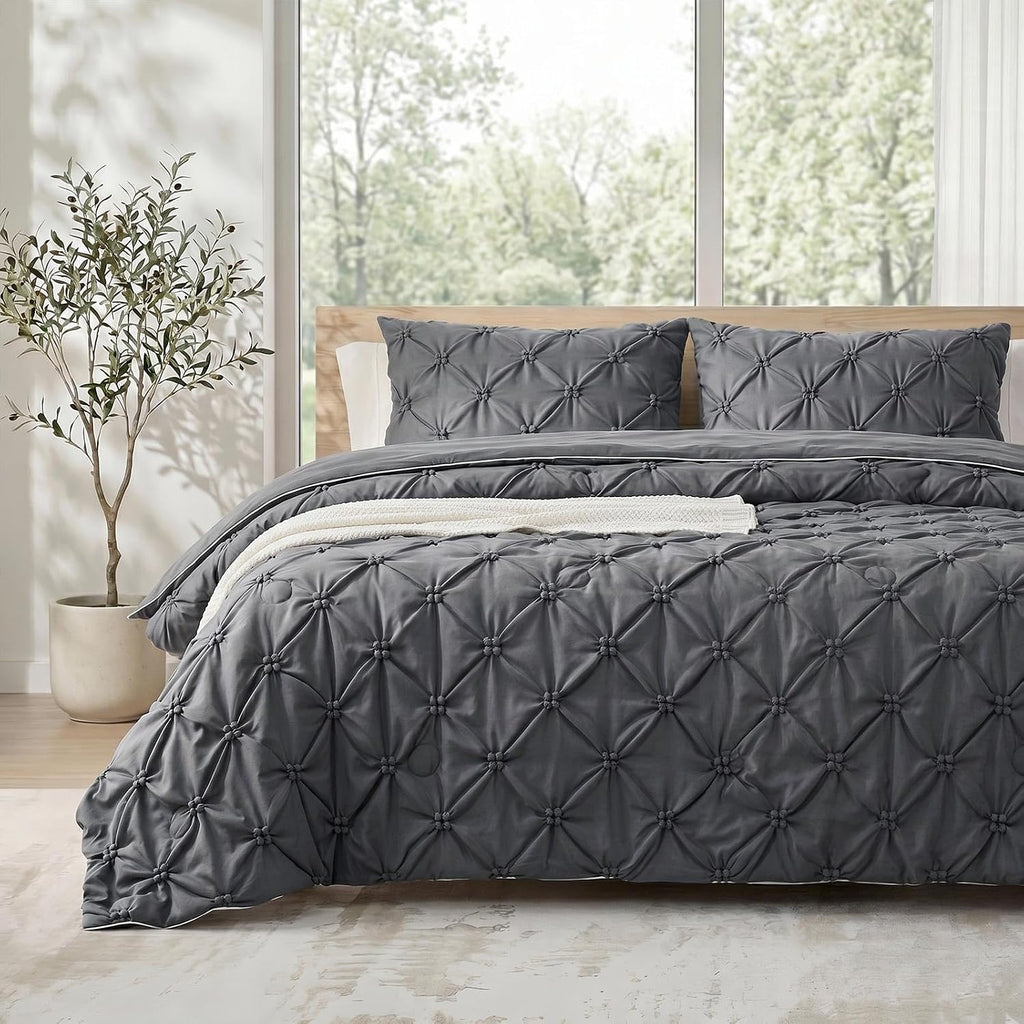 Amélie Home Pintuck Comforter Set for Hot Sleepers, King, Charcoal Grey