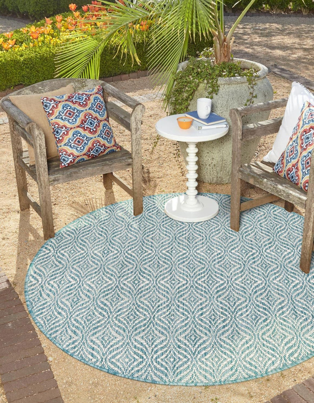 Unique Loom Outdoor Trellis Collection Area Rug - Deco Trellis (4' 1" Round, Aqua/ Ivory)