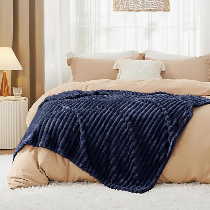 Bedsure GentleSoft Navy Blue Fleece Blanket - Image 6
