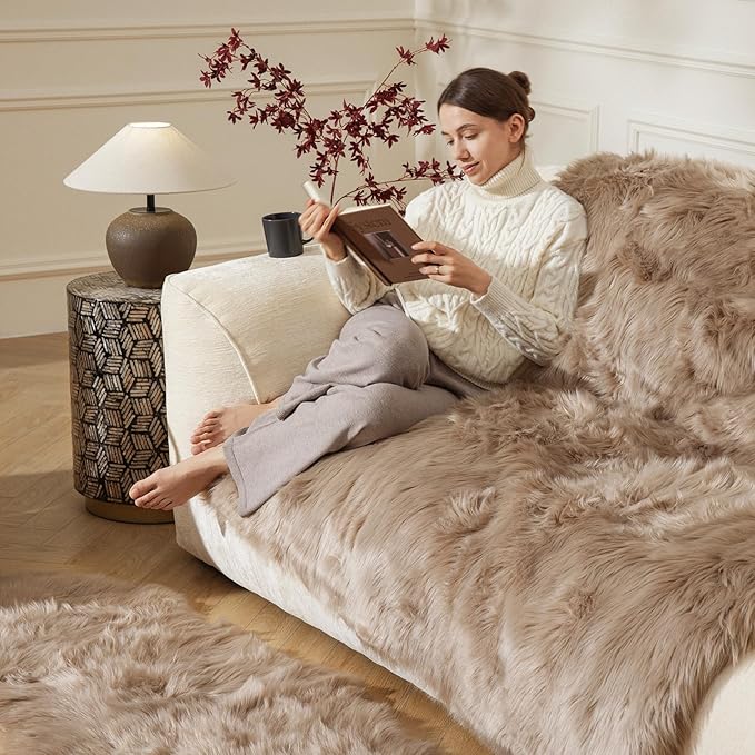 Ashler faux fur rug, Fluffy Shaggy Area Rug Ultra Soft 3 x 5 Feet Rectangle Fur - Image 3
