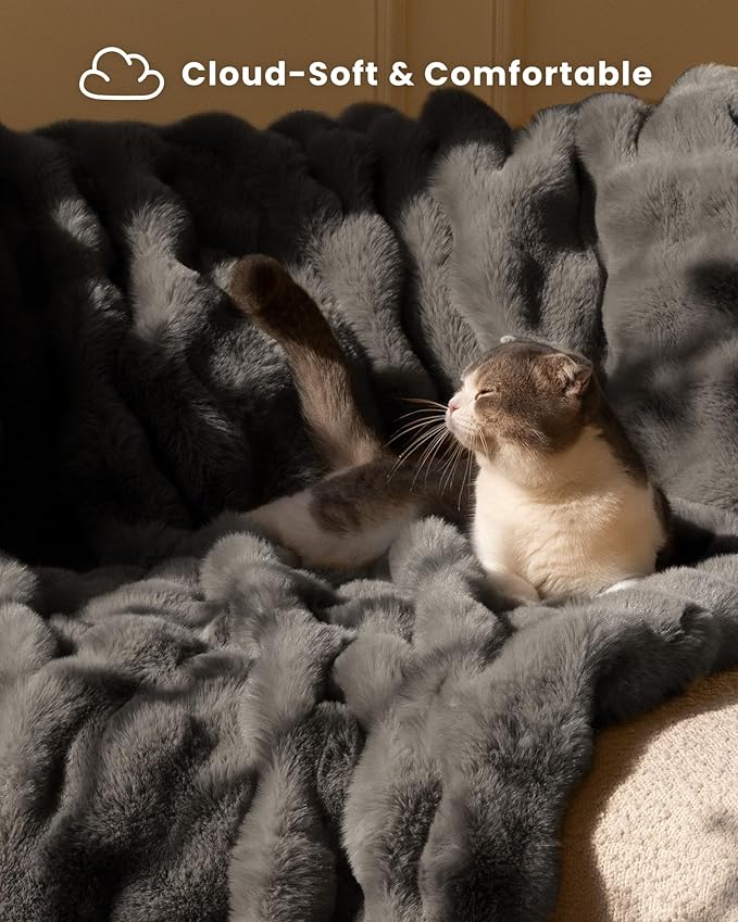 Ultra Soft Cozy Faux Fur Throw Blanket-Fuzzy Plush Thick Bubble Blanket - Image 3