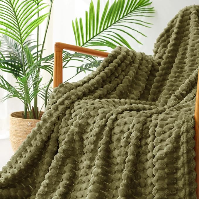 Exclusivo Mezcla Fleece Queen Blanket - Image 5