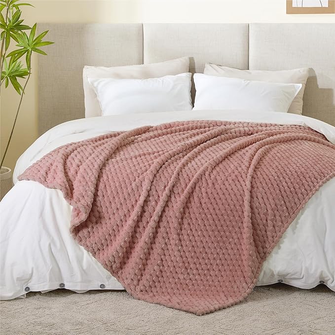 BEDELITE Fleece Twin Blanket for Couch & Bed - Image 5