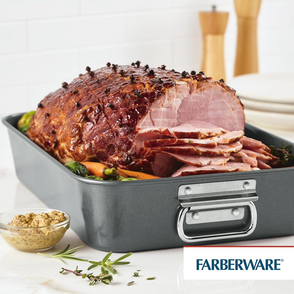 Farberware Bakeware Nonstick Roaster, Roasting Pan with Rack, Gray