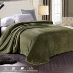 Exclusivo Mezcla Fleece Bed Blanket King Size, Super Soft and Warm Blankets - Image 3