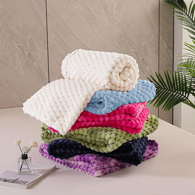 Exclusivo Mezcla Fleece Twin Blanket - Image 8