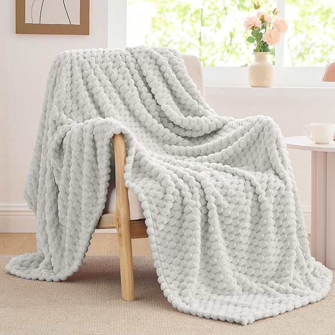 BEDELITE Fleece Blanket - Image 4