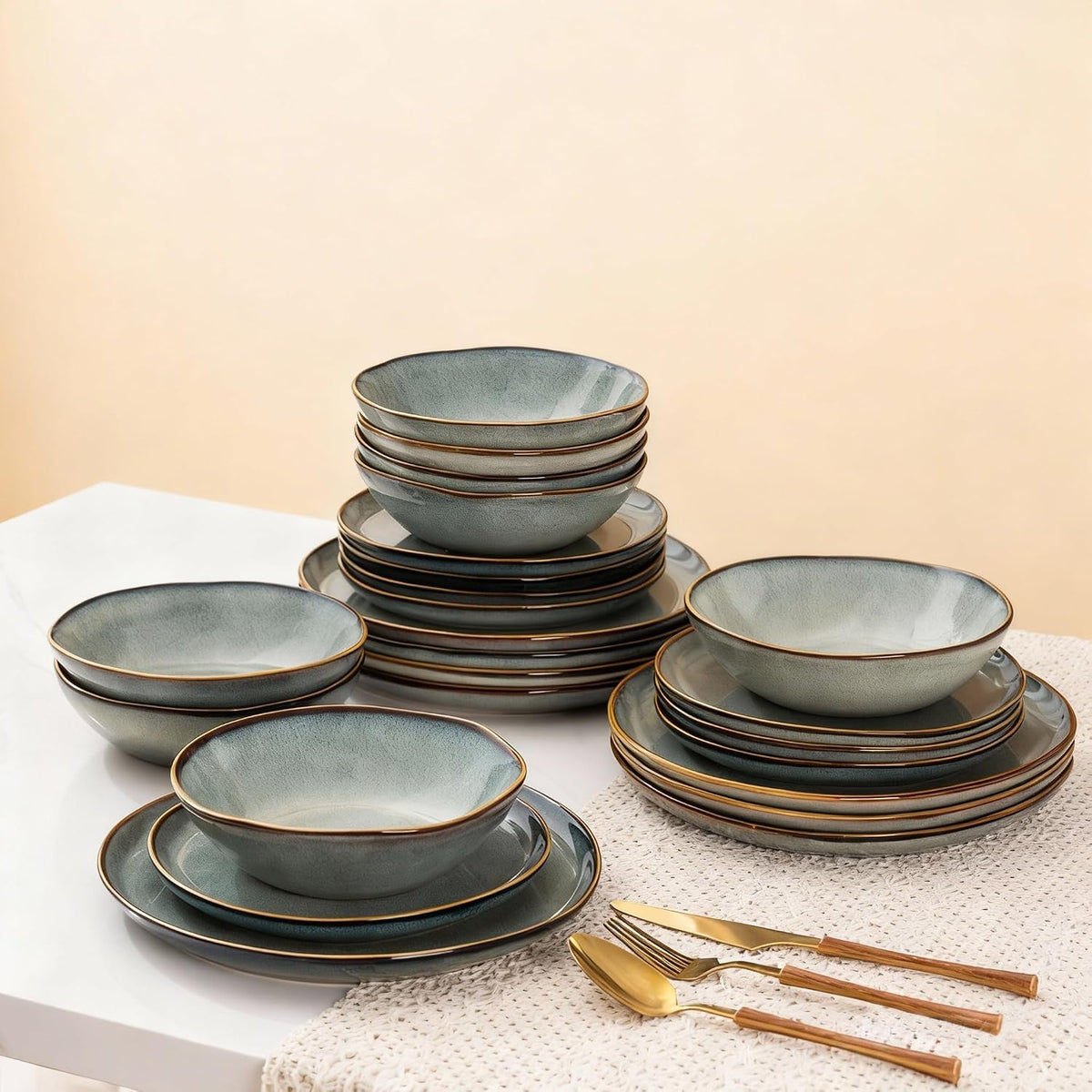 AmorArc Ceramic Dinnerware Sets for 6, 18Pcs Plates and Bowls Sets Dishes