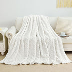 Aganear Flannel Throw Blanket - Image 3