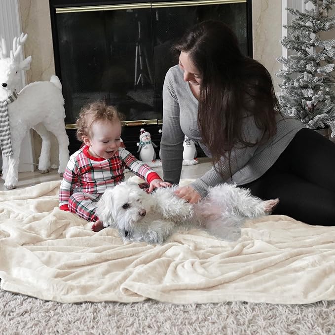 Bedsure Fleece Throw Blanket for Couch Cream - Image 8