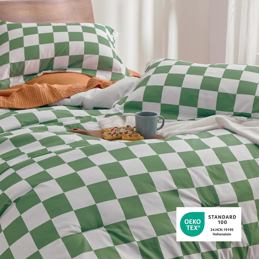 Bedsure Green Comforter Twin Size, Soft Checkered Bedding for Boys 2 Pcs
