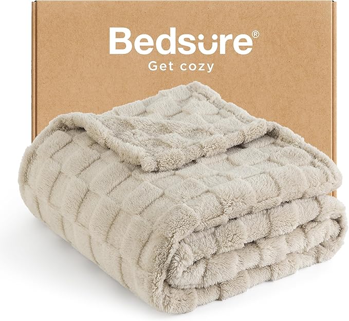 Bedsure GentleSoft Throw Blanket by BEDSURE