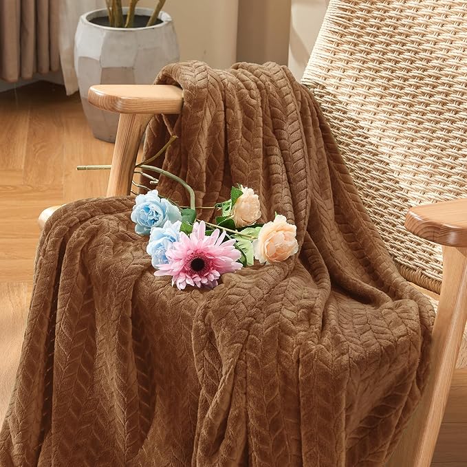 inhand Fleece Twin Blanket for Bed Chocolate Brown Throw Blanket for Couch - Image 6