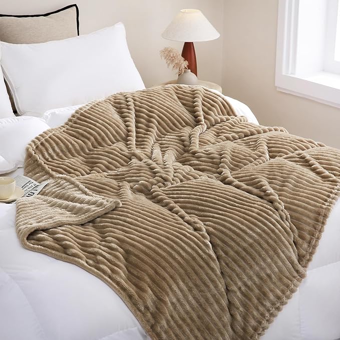 Tan Fleece Throw Blanket 60”×80” - Image 2
