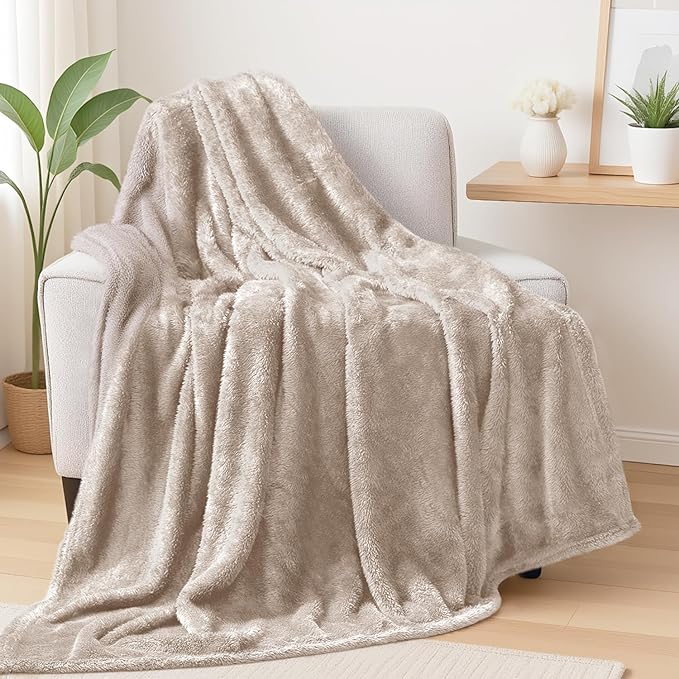 Exclusivo Mezcla Plush Fuzzy Fleece Throw Blanket Extra Large, Super Soft by ExclusivoMezcla