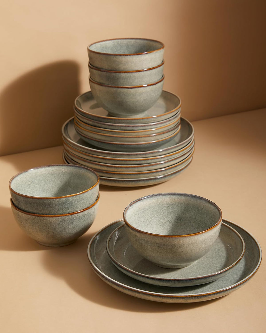 Ceramic Dinnerware Sets for 6, 18pcs Plates and Bowls Sets Dish Set