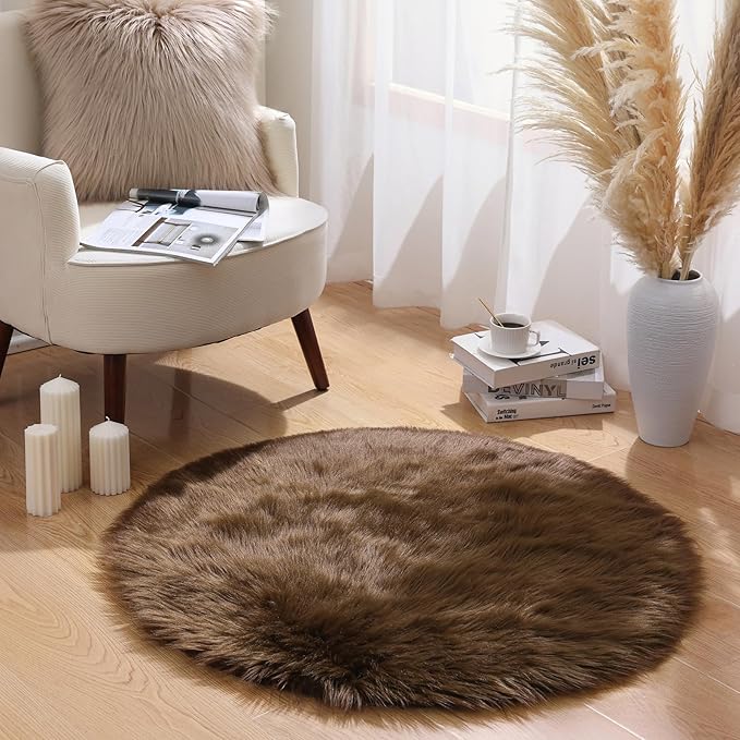Ashler Faux Fur Rug by AshlerHomeDeco