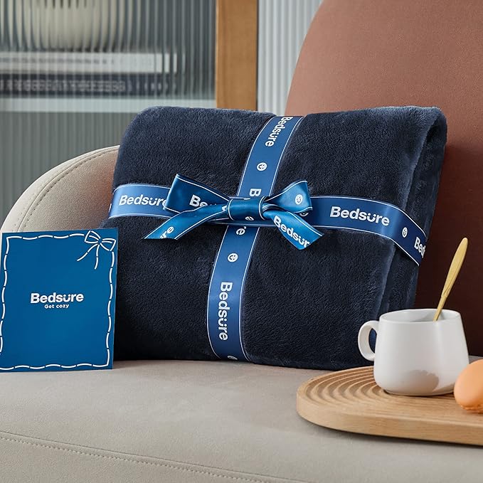 Bedsure GentleSoft Fleece Throw XL Blanket Navy - Image 7