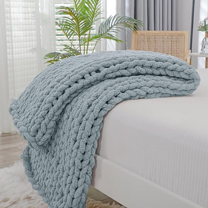 Bigacogo Chunky Knit Throw Blanket by Bigacogo