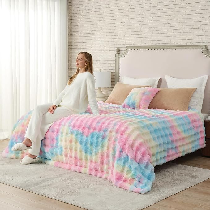 Cozy Bliss Faux Fur Throw Blanket - Image 2