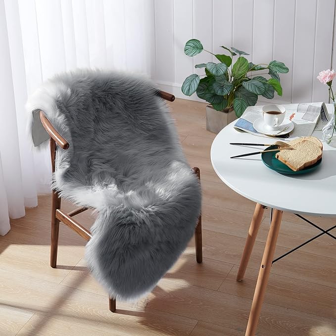 Small Faux Fur Rug, 2x4 ft Ultra Soft Sheepskin Rugs Chair Sofa Cover Seat Pad by Tangsoo