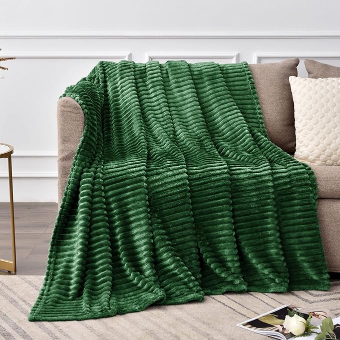 BEDELITE Fleece Blanket Twin Size – 3D Ribbed Jacquard Soft and Warm Decorative - Image 2