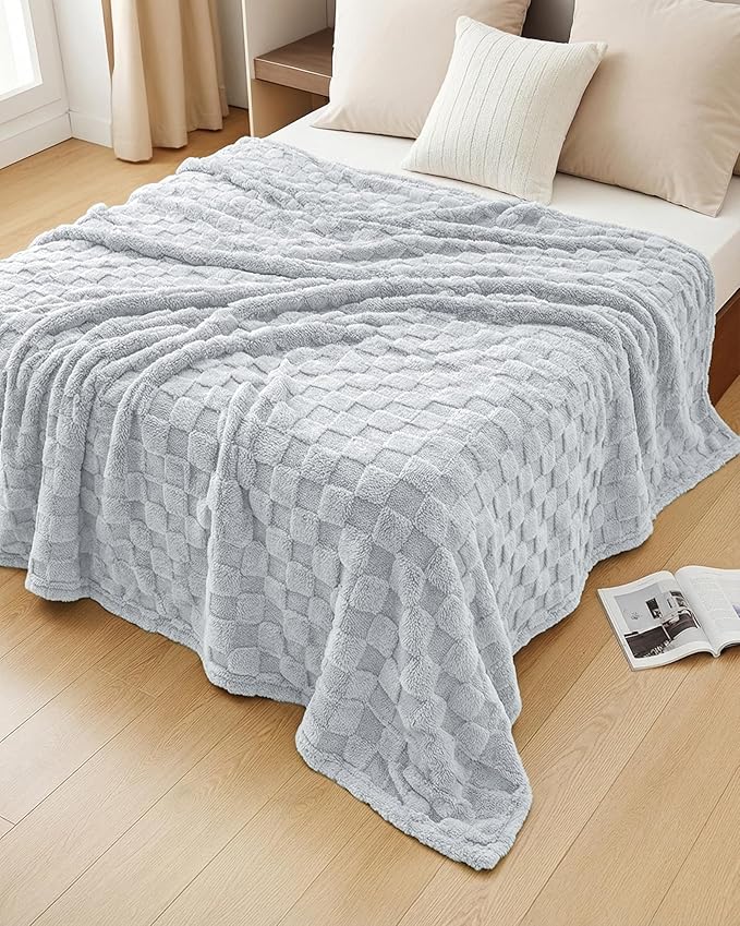 Utopia Bedding Cool Grey Checkered Fleece King Blanket - Image 5
