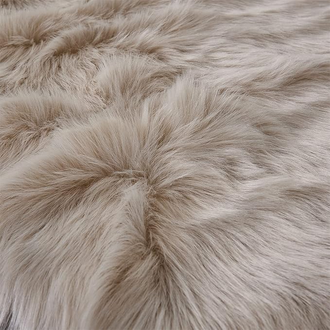 Arbosofe Ultra Soft Faux Fur Rug, Area Rugs, Kids Room Decor, 2 x 6 Feet - Image 5