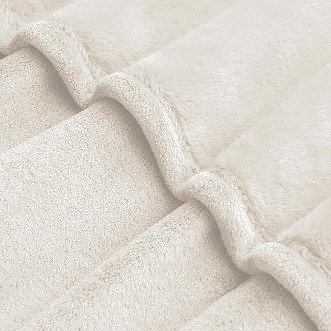 BEDELITE Big Fleece Blanket 120" x 120", Super Soft Fluffy Fuzzy Oversized King - Image 4