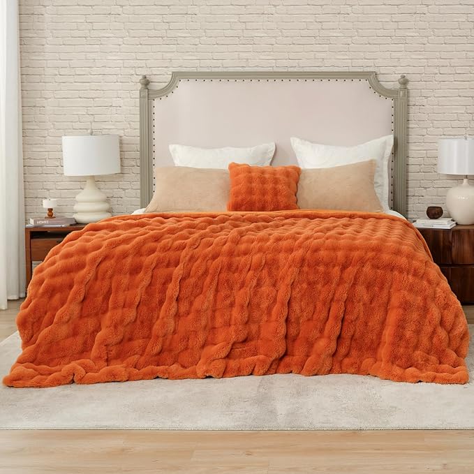 Cozy Bliss Faux Fur Throw Blanket - Image 4