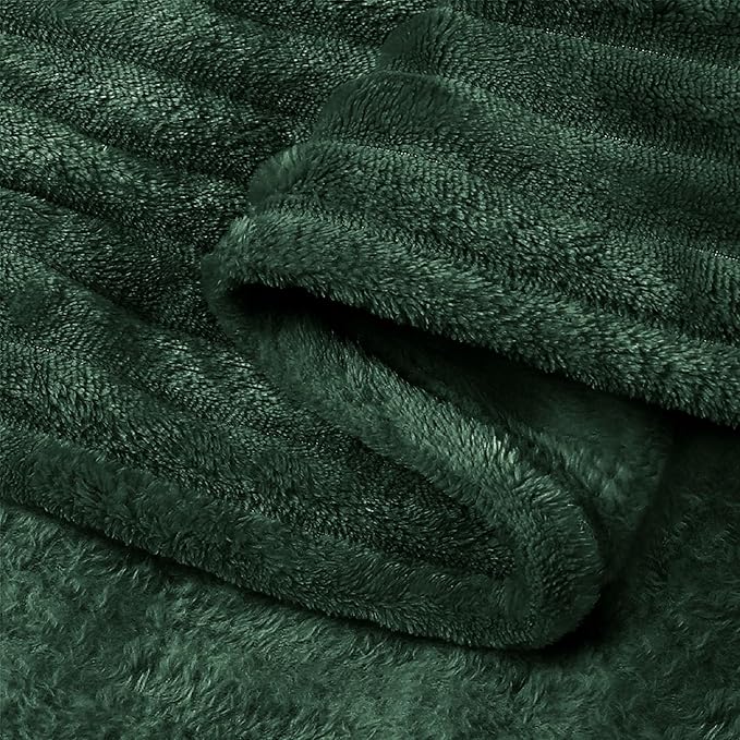 BEDELITE Fleece Throw Blanket for Couch – 3D Ribbed Jacquard Soft and Warm - Image 9