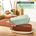 T-fal Refresh Ceramic Nonstick Baking Pans Set (5 Pieces), Roaster, 6-Cup for Muffins, Loaf, Square Baking Sheets Non Stick, Stackable Bakeware Sets, Mint Green
