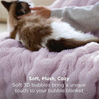 Bedsure 3D Fleece Bubble Blanket - Image 3