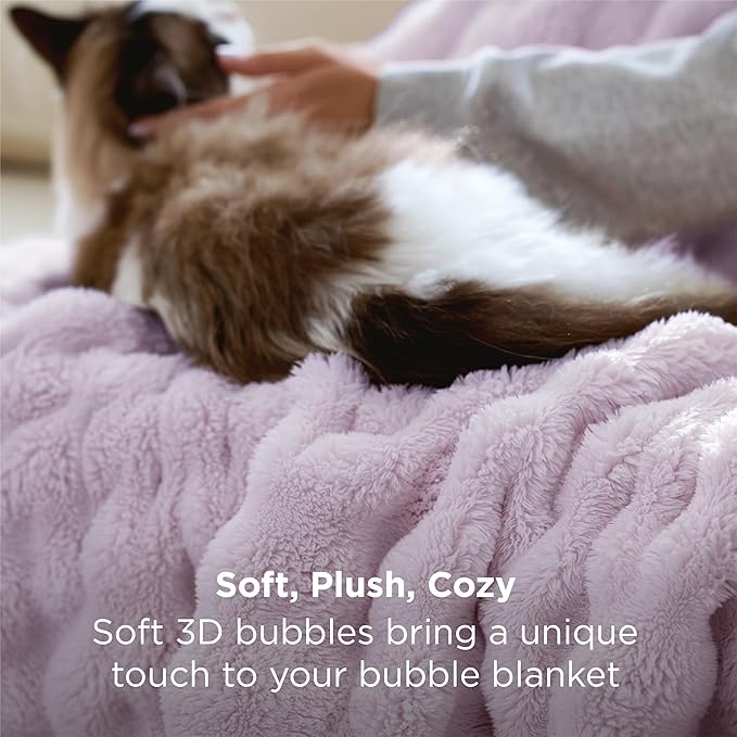 Bedsure 3D Fleece Bubble Blanket - Image 3